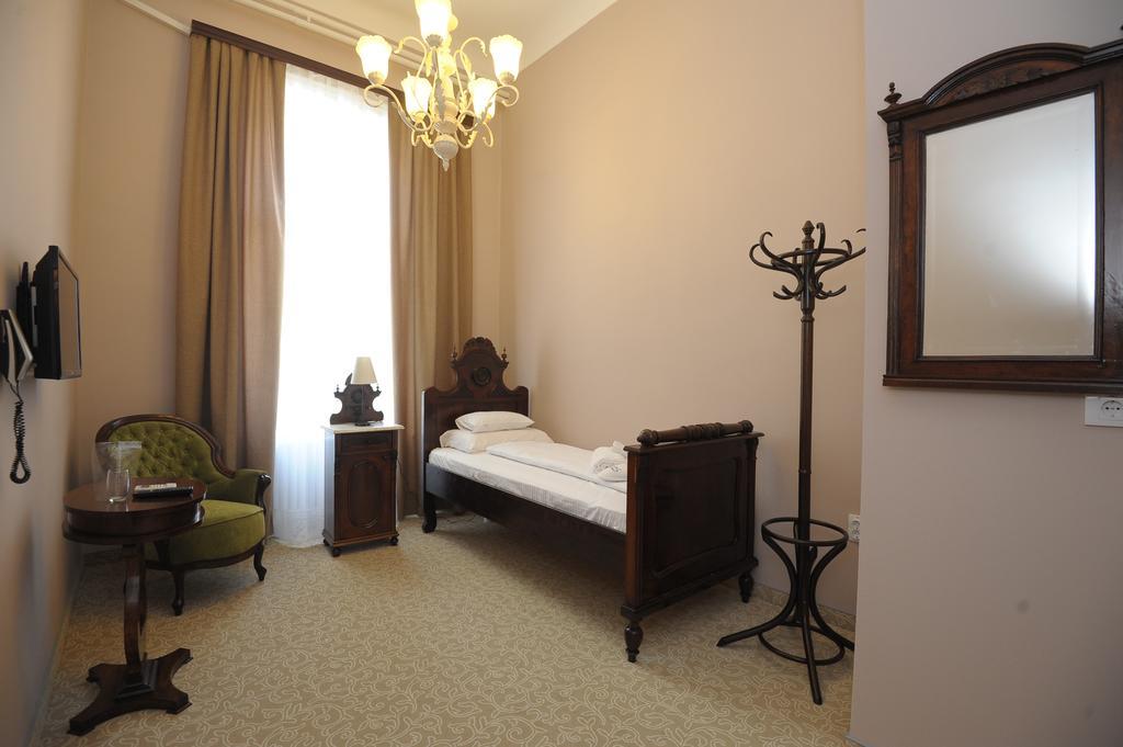 Bed & Breakfast Twenty Kikinda Room photo